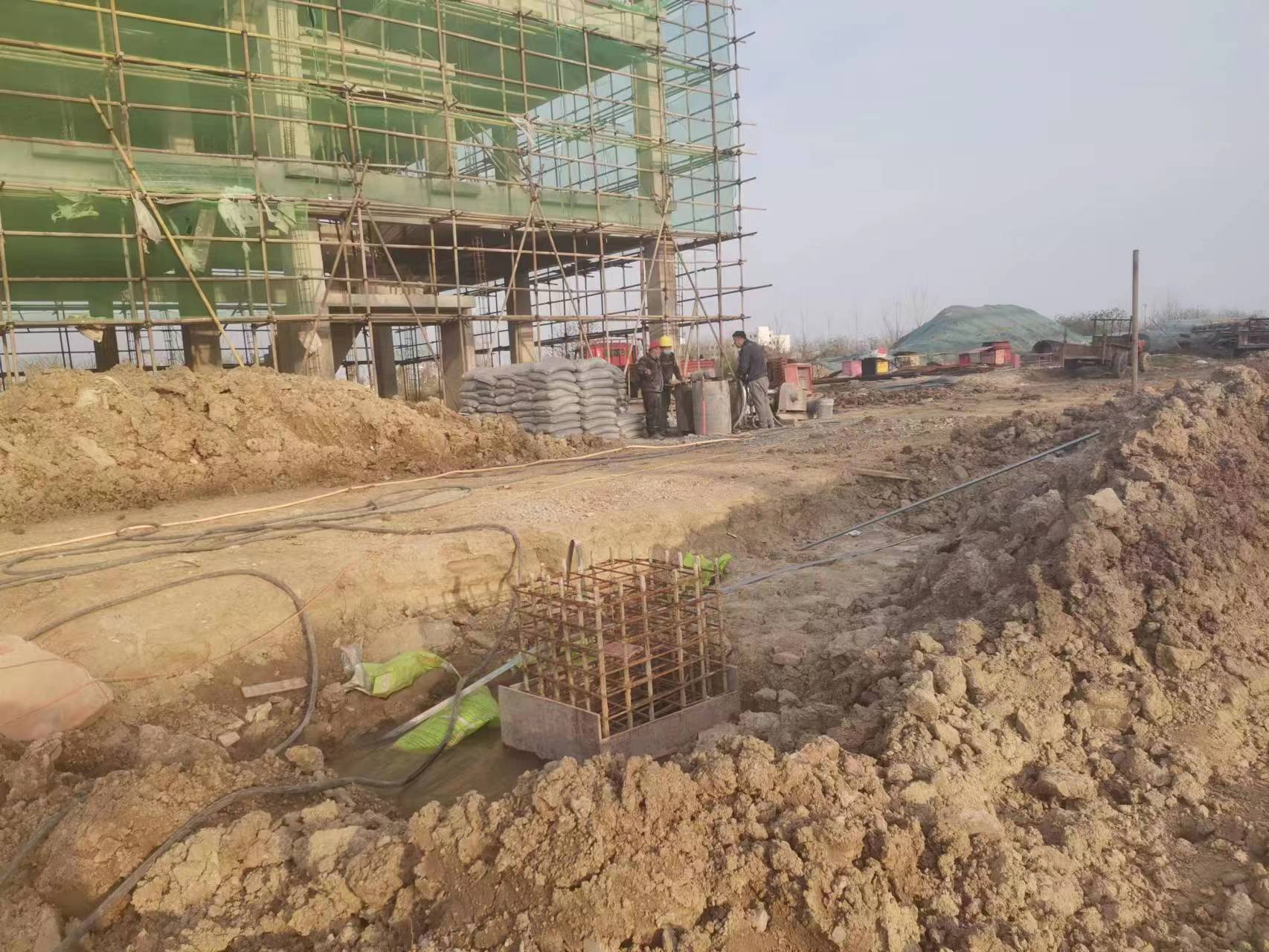 路北当桥梁出现裂缝的时候应该及时加固修补